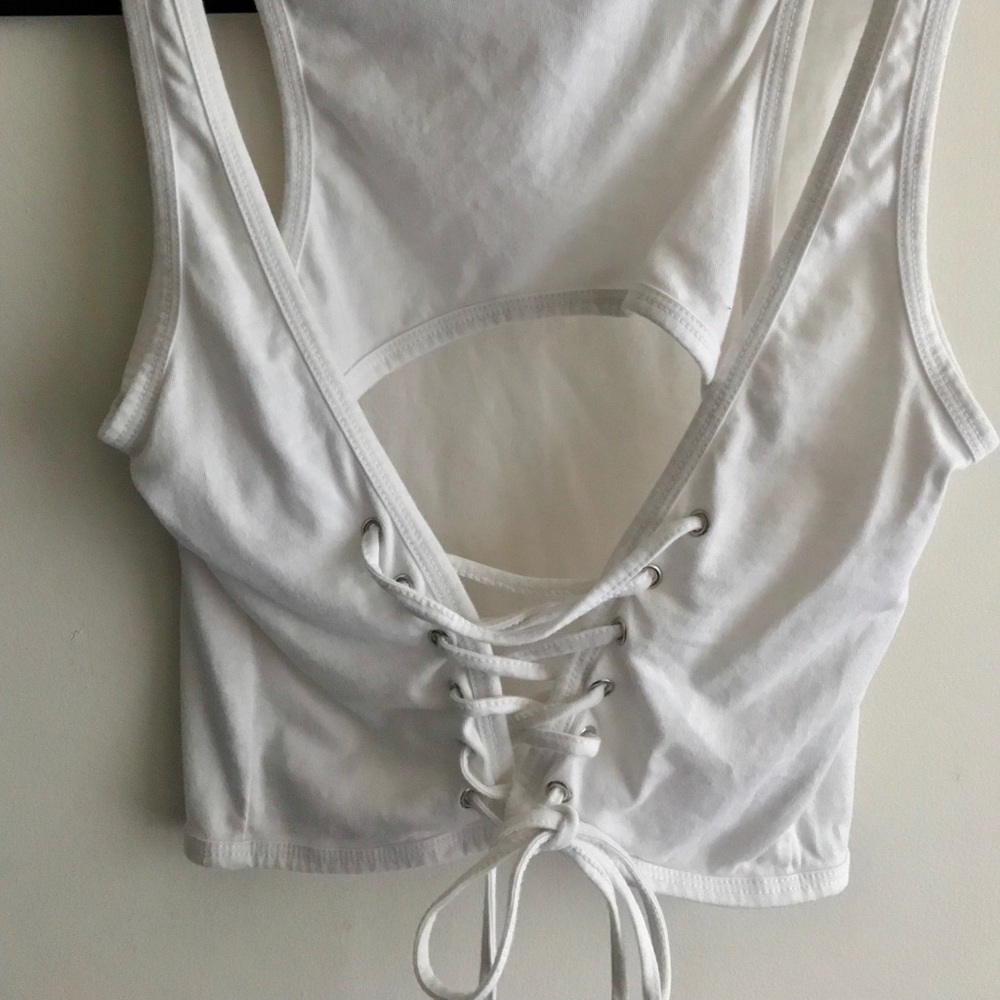 White tie-up back shirt!